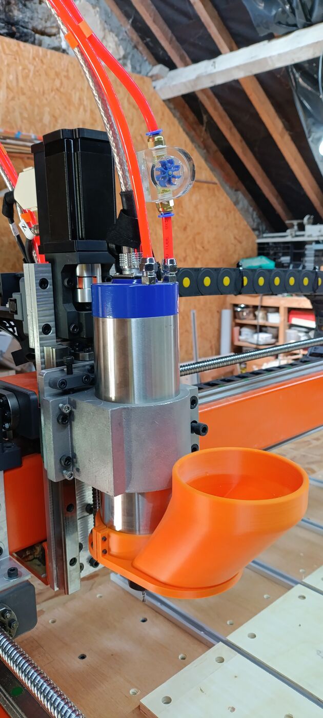 Broche 2.2kW, pince ER20, refroidie à eau